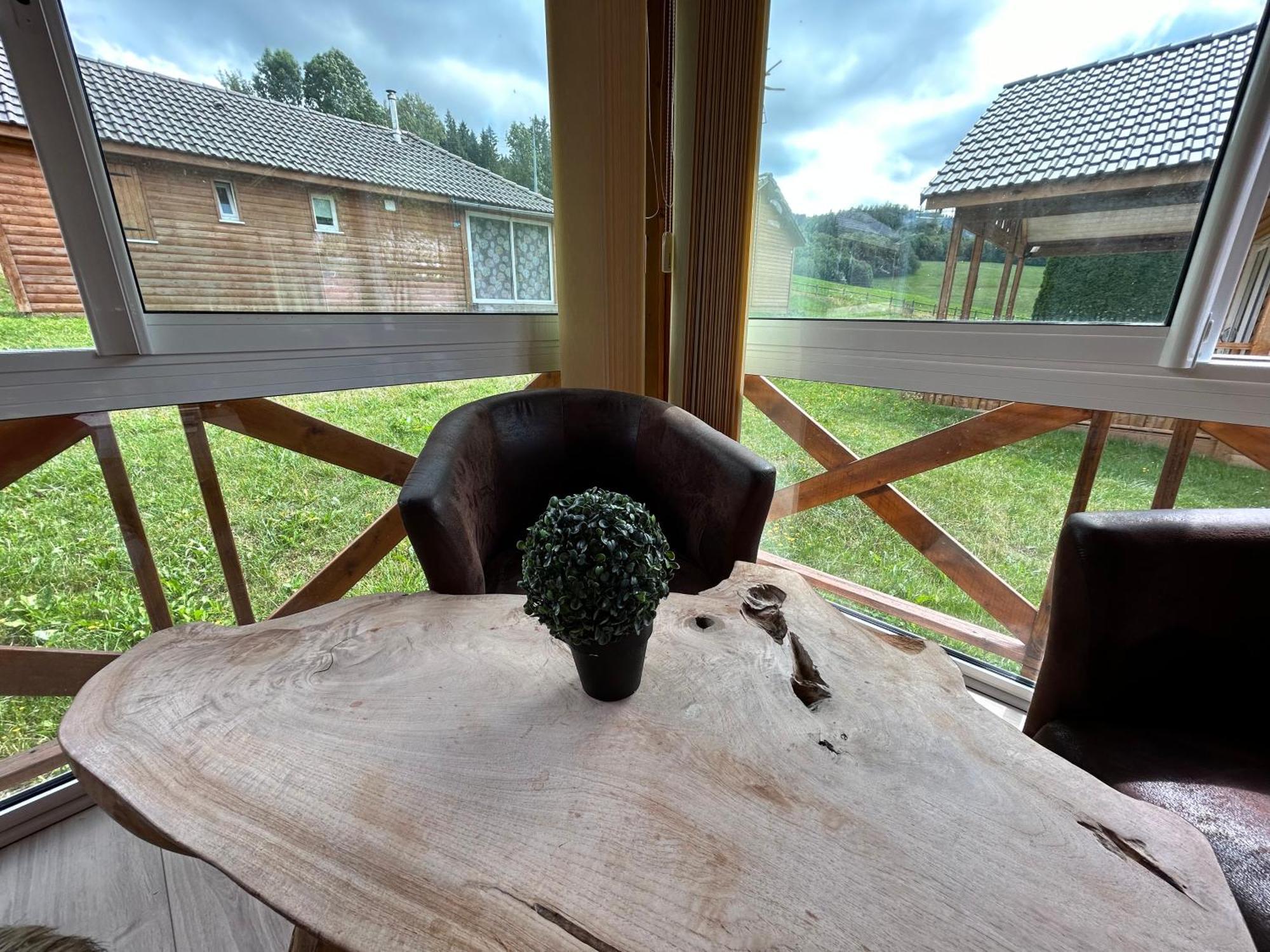 Camping Le Miroir Les Hopitaux-Neufs Zimmer foto