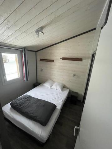 Camping Le Miroir Les Hopitaux-Neufs Exterior foto